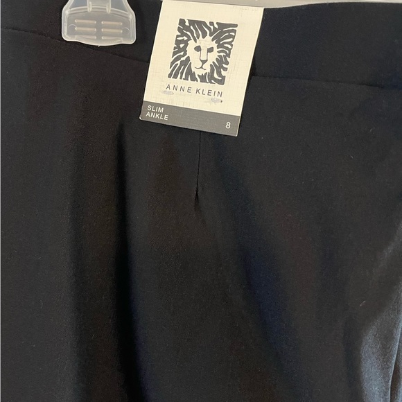 Ann Klein Slim Ankle Pant in Black | SZ 8 NWT - Picture 9 of 9